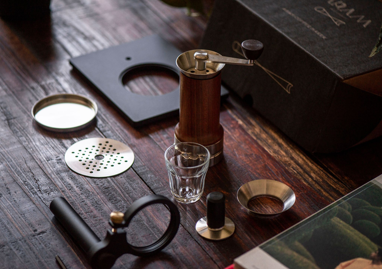 Coffee Machine Basic Barista Coffee Maker Manual Brewing Alternative coffee makers Basics Brewing Gear Coffee brewers Make coffee device